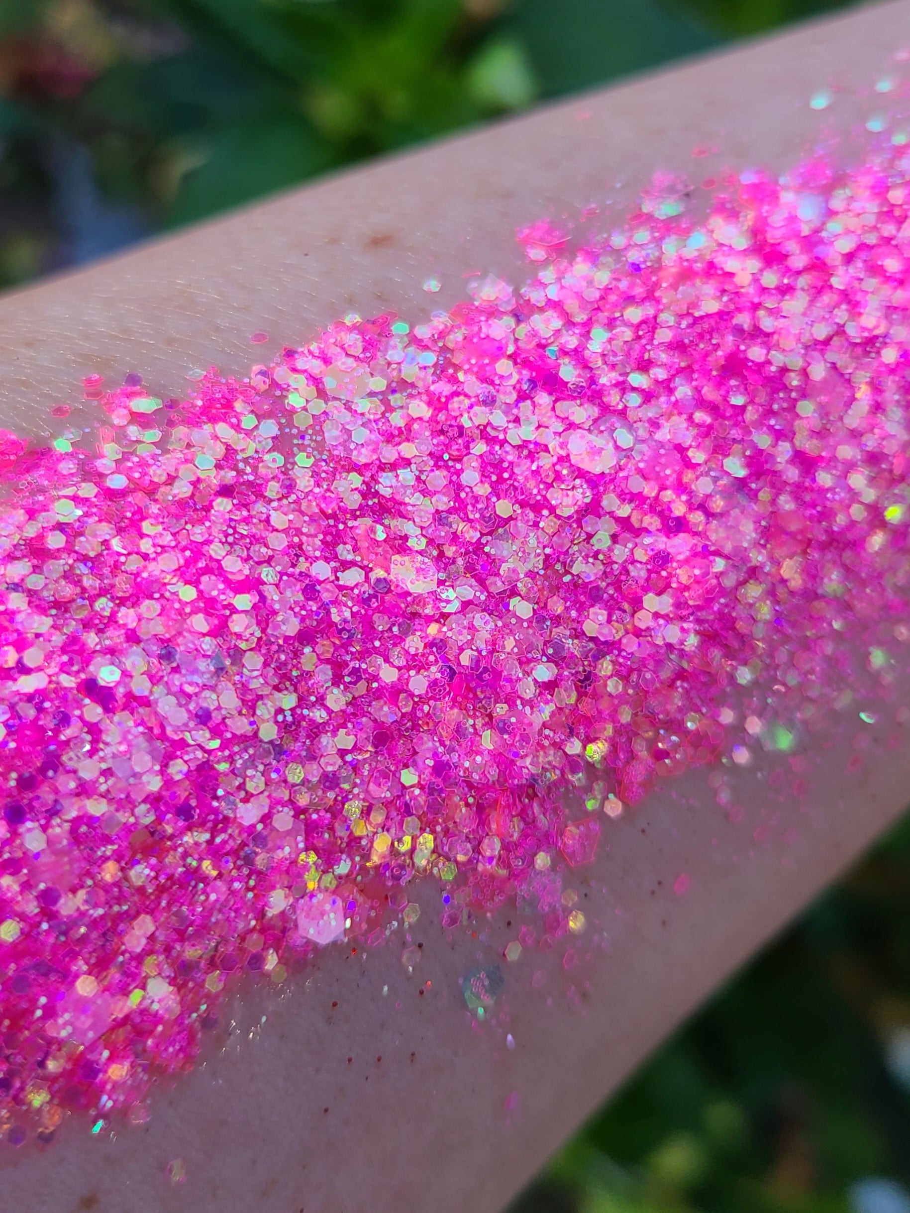 The Trail of the Pink Panther - Glitter - Barbie Pink Ultra Fine Glitt –  80's Girl Glitter