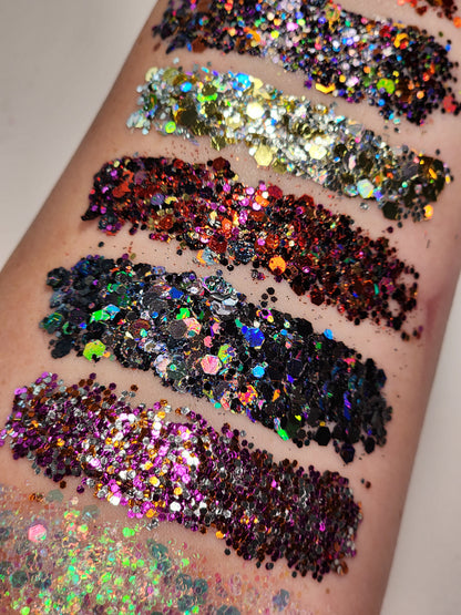 SCREAM QUEEN HALLOWEEN COLLECTION 7 PIECE SET