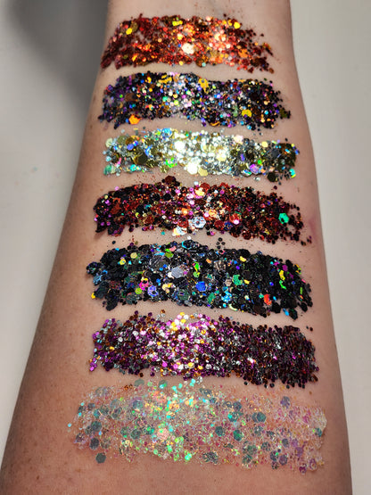SCREAM QUEEN HALLOWEEN COLLECTION 7 PIECE SET